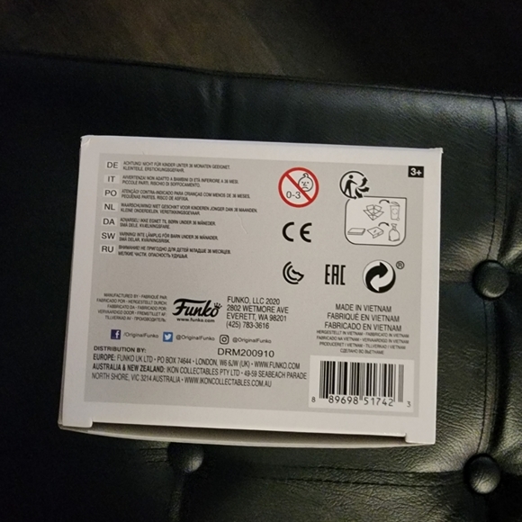 BRAND NEW Philedelphia Eagles Player Reggie White Exclusive NFL Funko Pop! - Picture 6 of 6